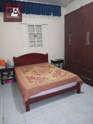 Imagem Casa com 3 Quartos à Venda, 250 m² em Piteu - Cachoeira Paulista Imagem Casa com 3 Quartos à Venda, 250 m² em Piteu - Cachoeira Paulista