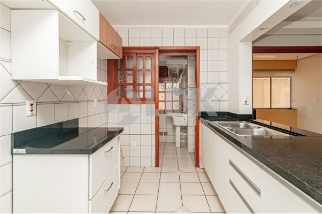 Imagem Apartamento com 2 Quartos à Venda, 73 m² em Jardim Itu - Porto Alegre Imagem Apartamento com 2 Quartos à Venda, 73 m² em Jardim Itu - Porto Alegre