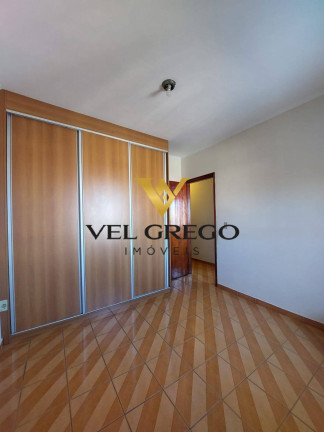Imagem Casa com 3 Quartos à Venda, 124 m² em Vila Sacadura Cabral - Santo André
