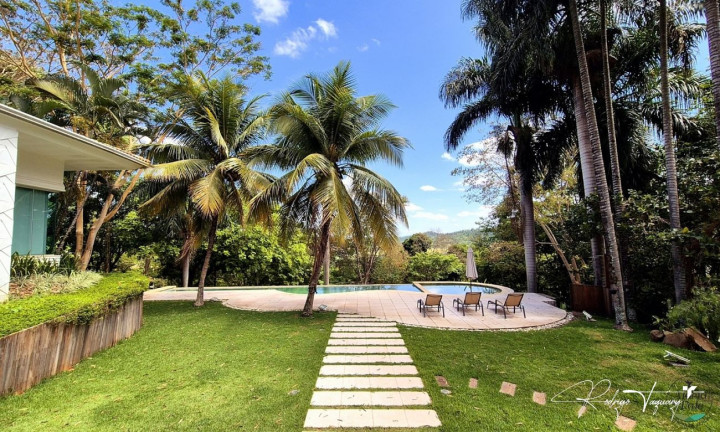 Casa com 4 Quartos à Venda, 585 m² em Residencial Aldeia Do Vale - Goiânia