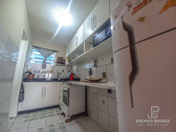 Imagem Apartamento com 2 Quartos à Venda, 48 m² em Araras - Teresópolis