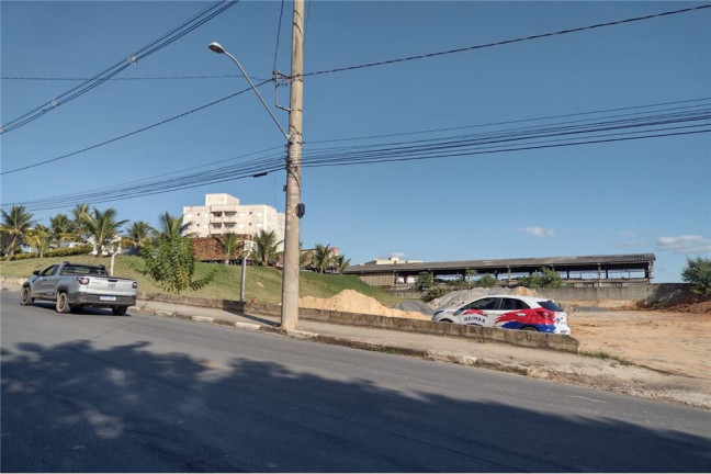 Imagem Terreno à Venda, 1.404 m² em Vila Floriano - Salto De Pirapora Imagem Terreno à Venda, 1.404 m² em Vila Floriano - Salto De Pirapora