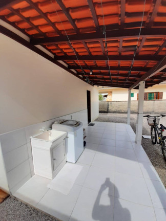 Imagem Casa com 2 Quartos à Venda, 80 m² em Fazenda Da Armação - Governador Celso Ramos