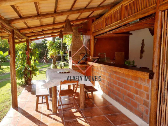 Imagem Casa com 2 Quartos à Venda, 300 m² em Santa Cruz Cabrália Imagem Casa com 2 Quartos à Venda, 300 m² em Santa Cruz Cabrália