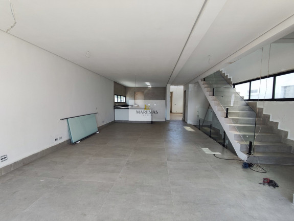 Imagem Casa com 4 Quartos à Venda, 220 m² em Maresias - São Sebastião Imagem Casa com 4 Quartos à Venda, 220 m² em Maresias - São Sebastião