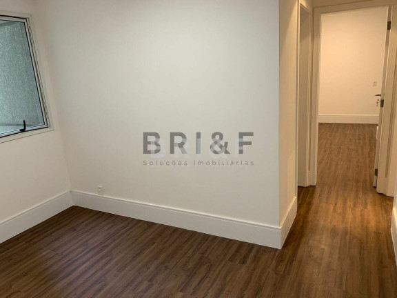 Imagem Apartamento com 3 Quartos à Venda, 223 m² em Vila Uberabinha - São Paulo