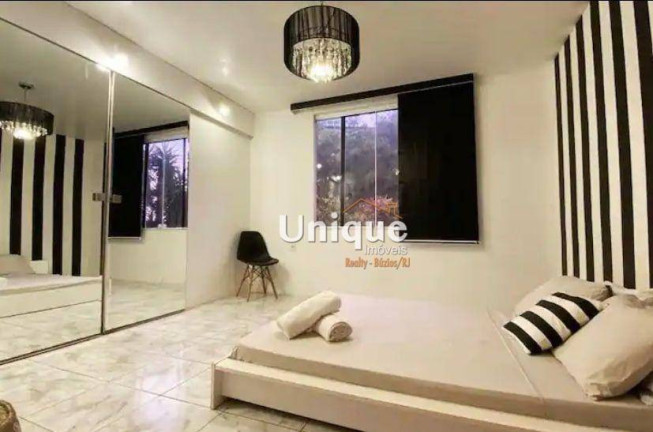 Imagem Casa com 9 Quartos à Venda, 400 m² em Pontal Do Atalaia - Arraial Do Cabo
