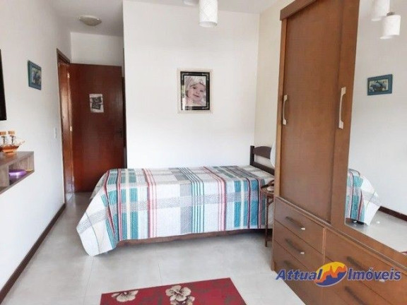 Imagem Casa com 2 Quartos à Venda, 65 m² em Meudon - Teresópolis