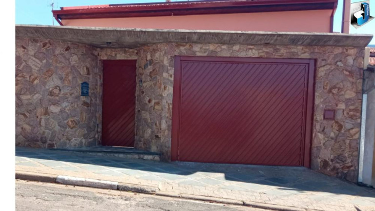 Casa com 2 Quartos à Venda, 200 m² em Jardim Lucila - Tatuí