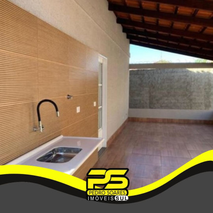 Imagem Casa com 3 Quartos à Venda, 300 m² em Castelo Branco - João Pessoa