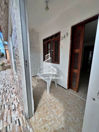 Imagem Casa com 3 Quartos à Venda, 108 m² em Cidade 2000 - Fortaleza
