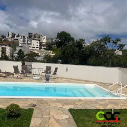Imagem Casa com 3 Quartos à Venda, 122 m² em Jardim Vitória - Poços De Caldas