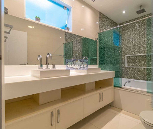 Imagem Imóvel com 6 Quartos à Venda, 600 m² em Humaitá - Rio De Janeiro
