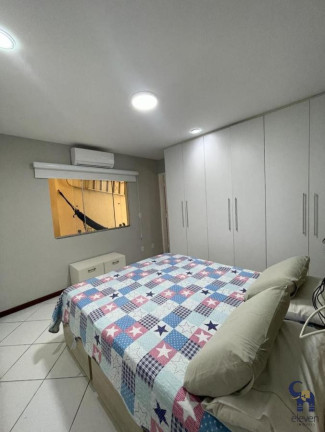 Imagem Casa com 4 Quartos à Venda, 220 m² em Piatã - Salvador
