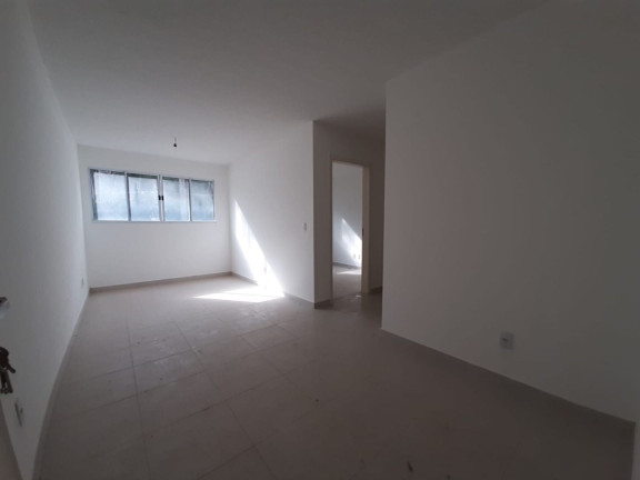 Imagem Apartamento com 2 Quartos à Venda, 51 m² em Pimenteiras - Teresópolis