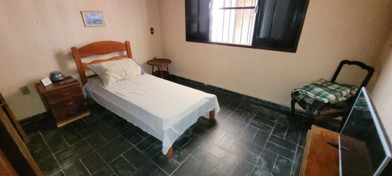 Imagem Casa com 1 Quarto à Venda, 279 m² em Solemar - Praia Grande Imagem Casa com 1 Quarto à Venda, 279 m² em Solemar - Praia Grande