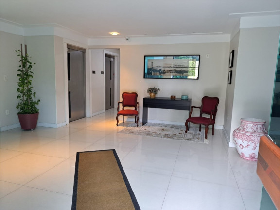 Imagem Apartamento com 4 Quartos à Venda, 293 m² em Agronômica - Florianópolis