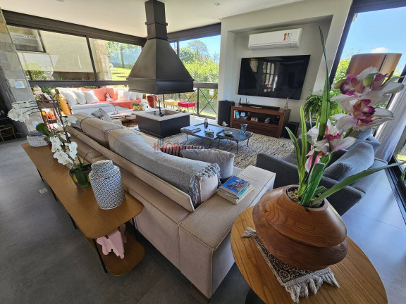 Imagem Casa com 4 Quartos à Venda, 1.138 m² em Bom Jesus Dos Perdões Imagem Casa com 4 Quartos à Venda, 1.138 m² em Bom Jesus Dos Perdões