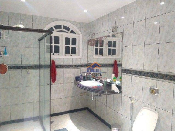 Imagem Casa com 4 Quartos à Venda, 300 m² em Vila  Da Petrobrás - Angra Dos Reis