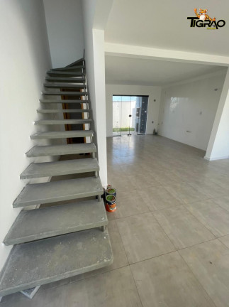 Imagem Sobrado com 2 Quartos à Venda, 98 m² em Meia Praia - Navegantes Imagem Sobrado com 2 Quartos à Venda, 98 m² em Meia Praia - Navegantes
