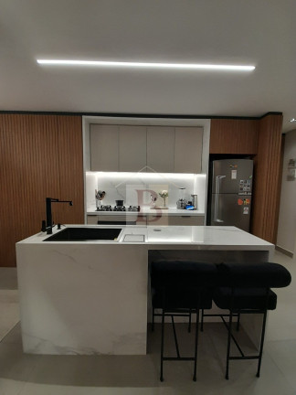Imagem Imóvel com 2 Quartos à Venda, 78 m² em Icaraí - Niterói Imagem Imóvel com 2 Quartos à Venda, 78 m² em Icaraí - Niterói