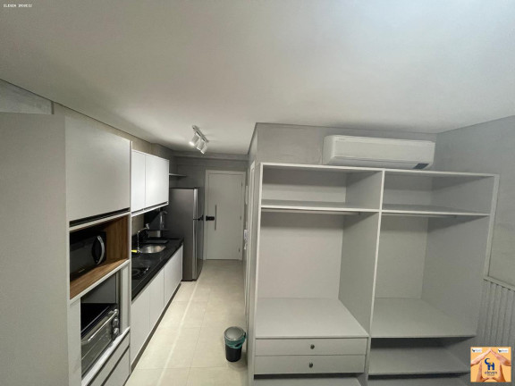 Imagem Apartamento com 1 Quarto para Alugar, 28 m² em Ondina - Salvador Imagem Apartamento com 1 Quarto para Alugar, 28 m² em Ondina - Salvador