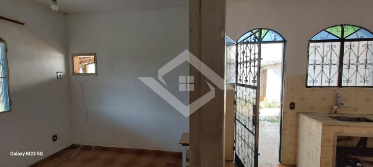 Imagem Casa com 2 Quartos à Venda, 84 m² em Sepetiba - Rio De Janeiro