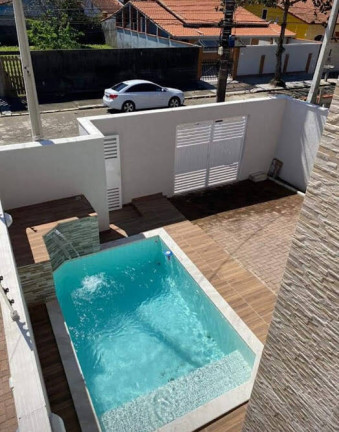 Imagem Casa com 2 Quartos à Venda,  em Jd. Regina - Itanhaém