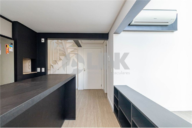Imagem Apartamento com 1 Quarto à Venda, 69 m² em Jardim Do Salso - Porto Alegre Imagem Apartamento com 1 Quarto à Venda, 69 m² em Jardim Do Salso - Porto Alegre