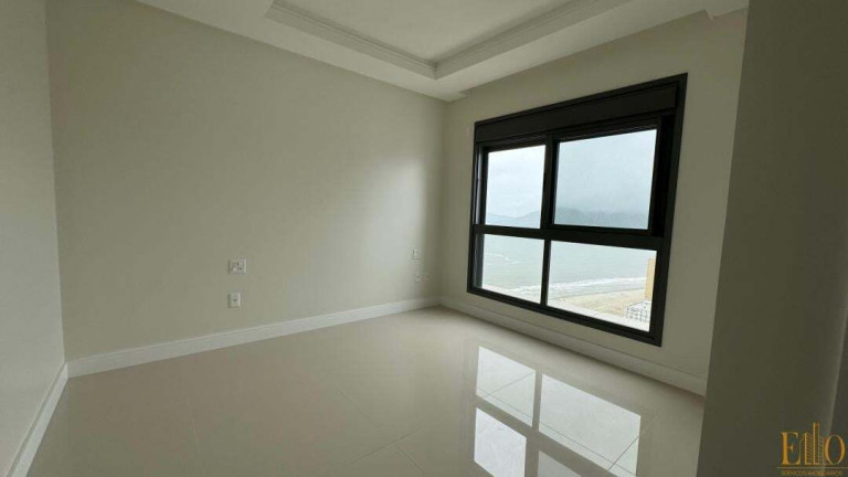 Imagem Apartamento com 4 Quartos à Venda, 182 m² em Centro - Balneário Camboriú Imagem Apartamento com 4 Quartos à Venda, 182 m² em Centro - Balneário Camboriú