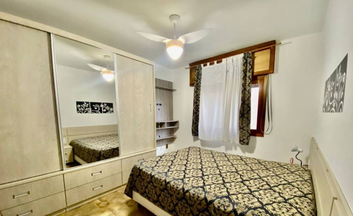 Imagem Apartamento com 2 Quartos à Venda, 65 m² em Centro - Capão Da Canoa