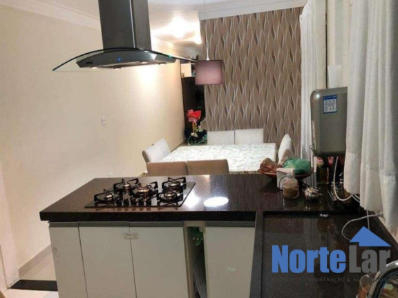 Imagem Sobrado com 3 Quartos à Venda, 215 m² em Vila Nivi - São Paulo