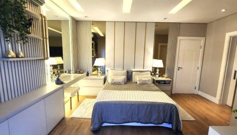 Imagem Casa com 3 Quartos à Venda, 263 m² em Pinheirinho - Curitiba