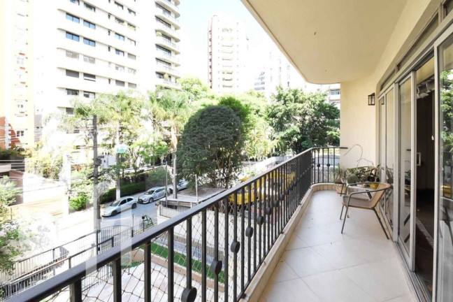 Foto do imóvel Apartamento com 3 Quartos à Venda, 191 m² em Jardim América - São Paulo
