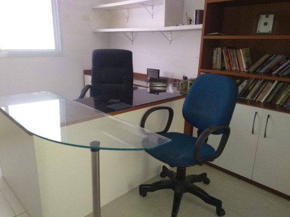 Imagem Imóvel com 5 Quartos à Venda, 300 m² em Centro - Guarapari