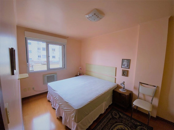 Imagem Apartamento com 2 Quartos à Venda, 73 m² em Santana - Porto Alegre