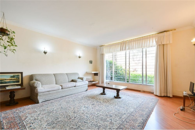 Casa com 3 Quartos à Venda, 240 m² em Vila Monumento - São Paulo