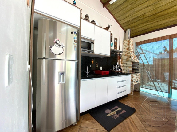 Imagem Casa com 3 Quartos à Venda, 170 m² em Bom Viver - Biguaçu