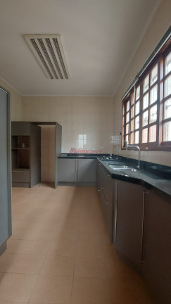 Imagem Sobrado com 4 Quartos para Alugar, 282 m² em Centro - Santa Maria Imagem Sobrado com 4 Quartos para Alugar, 282 m² em Centro - Santa Maria