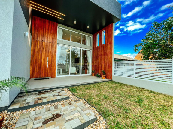 Imagem Casa com 3 Quartos à Venda, 227 m² em Rainha Do Mar - Xangri-lá