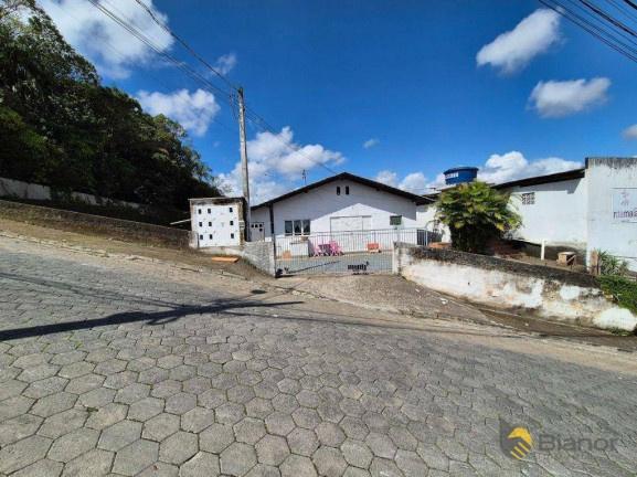 Imagem Casa com 5 Quartos à Venda, 517 m² em Itoupava Central - Blumenau Imagem Casa com 5 Quartos à Venda, 517 m² em Itoupava Central - Blumenau