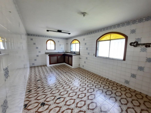 Imagem Casa com 4 Quartos à Venda, 229 m² em Parque Do Ingá - Teresópolis