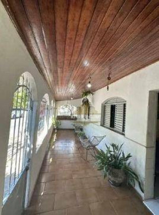 Imagem Casa com 3 Quartos à Venda, 270 m² em Coophema - Cuiabá Imagem Casa com 3 Quartos à Venda, 270 m² em Coophema - Cuiabá