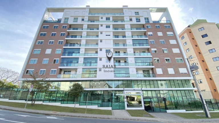 Imagem Apartamento com 2 Quartos à Venda,  em Champagnat - Curitiba