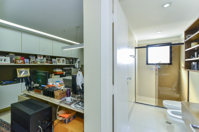 Imagem Apartamento com 3 Quartos à Venda, 250 m² em Planalto Paulista - São Paulo