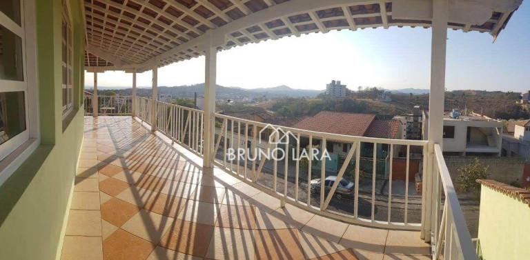 Imagem Casa com 5 Quartos à Venda, 370 m² em Guarujá - Betim Imagem Casa com 5 Quartos à Venda, 370 m² em Guarujá - Betim