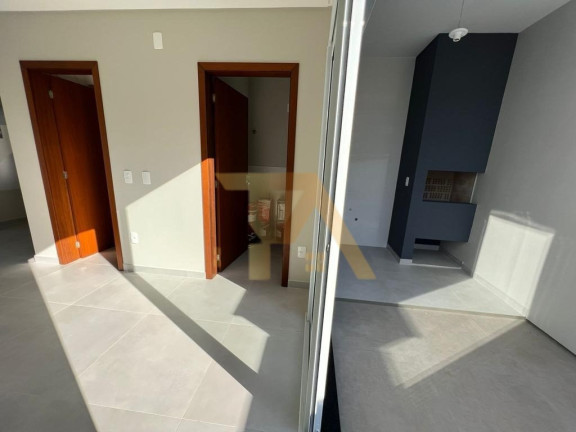 Imagem Imóvel com 1 Quarto à Venda,  em Village - Garopaba