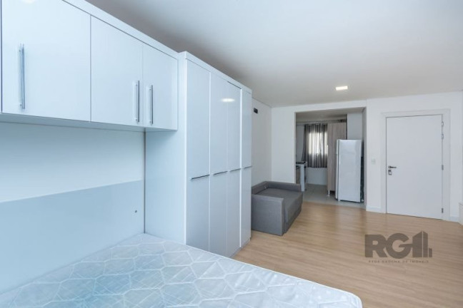 Imagem Apartamento com 1 Quarto para Alugar, 42 m² em Centro Histórico - Porto Alegre