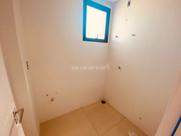 Imagem Cobertura com 2 Quartos à Venda, 140 m² em Bombas - Bombinhas Imagem Cobertura com 2 Quartos à Venda, 140 m² em Bombas - Bombinhas