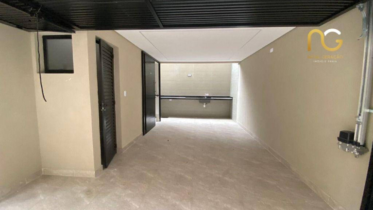 Sobrado com 2 Quartos à Venda, 85 m² em Vila Guilhermina - Praia Grande